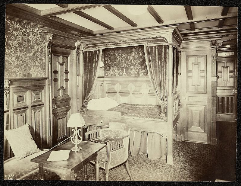 Elegant First Class cabin on the Titanic