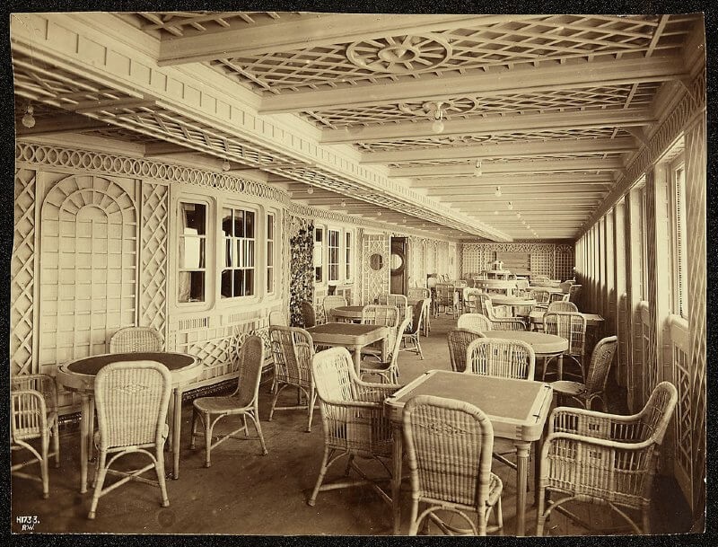 Elegant Cafe Parisien on the Titanic