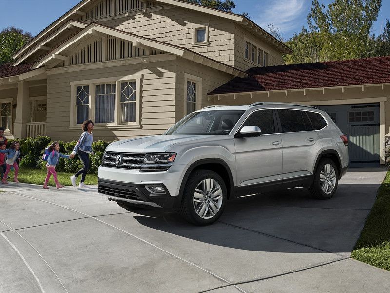 Volkswagen Atlas Front View