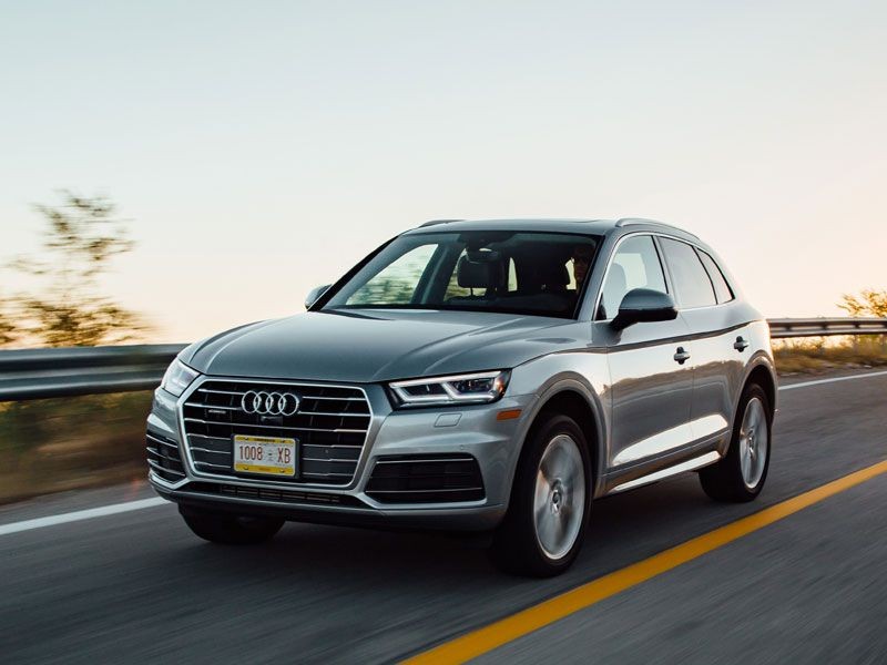 Audi Q5 Dashboard