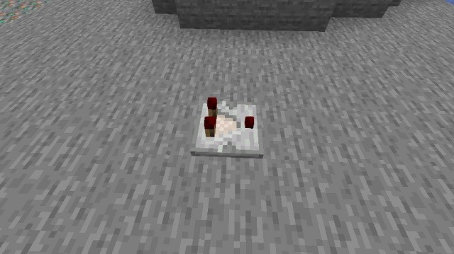 Solid block for comparator clock