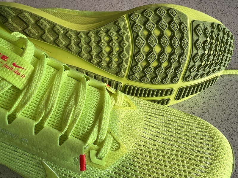 Nike Pegasus 40 tread