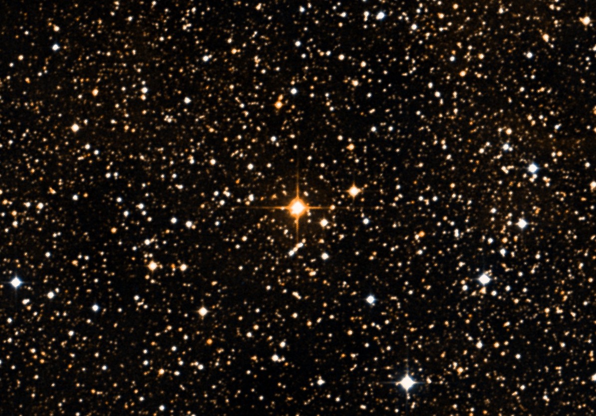 Red supergiant star UY Scuti compared to our Sun